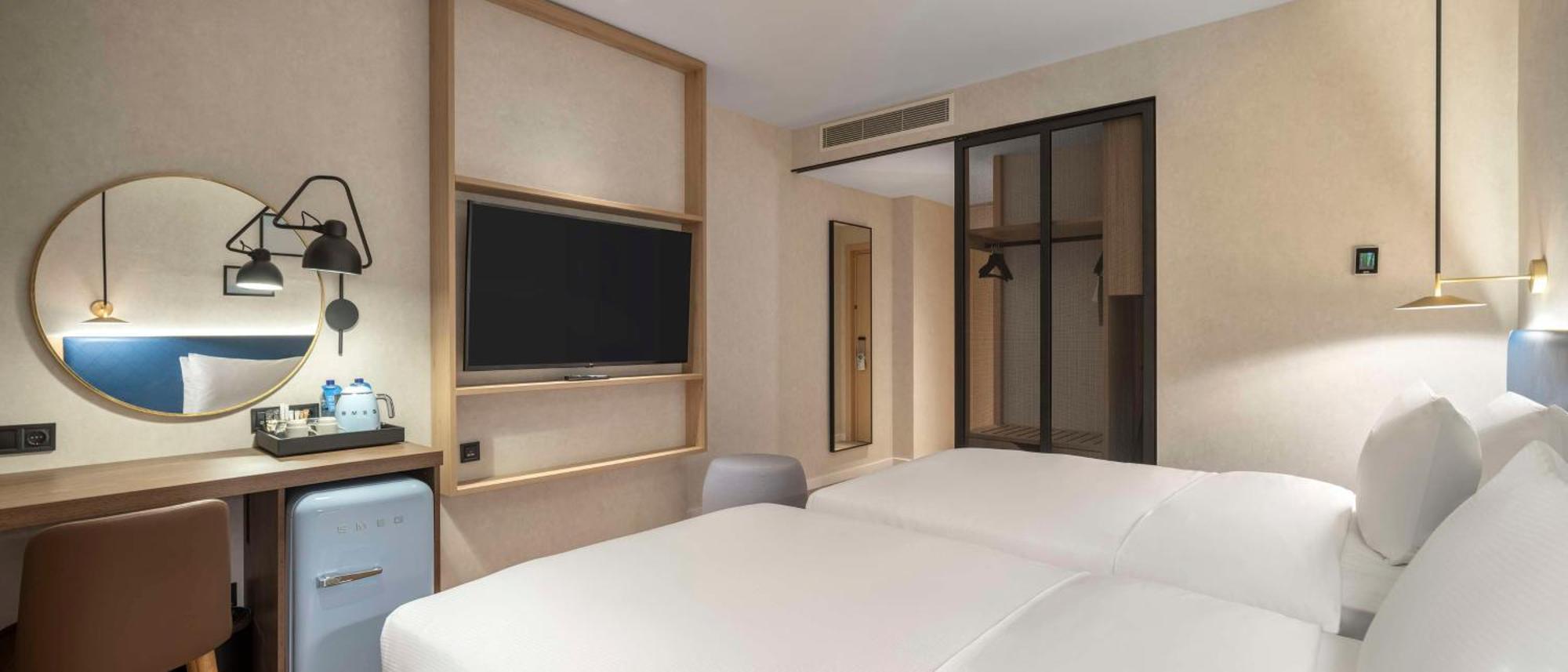 Hilton Garden Inn Tbilisi Riverview Ngoại thất bức ảnh