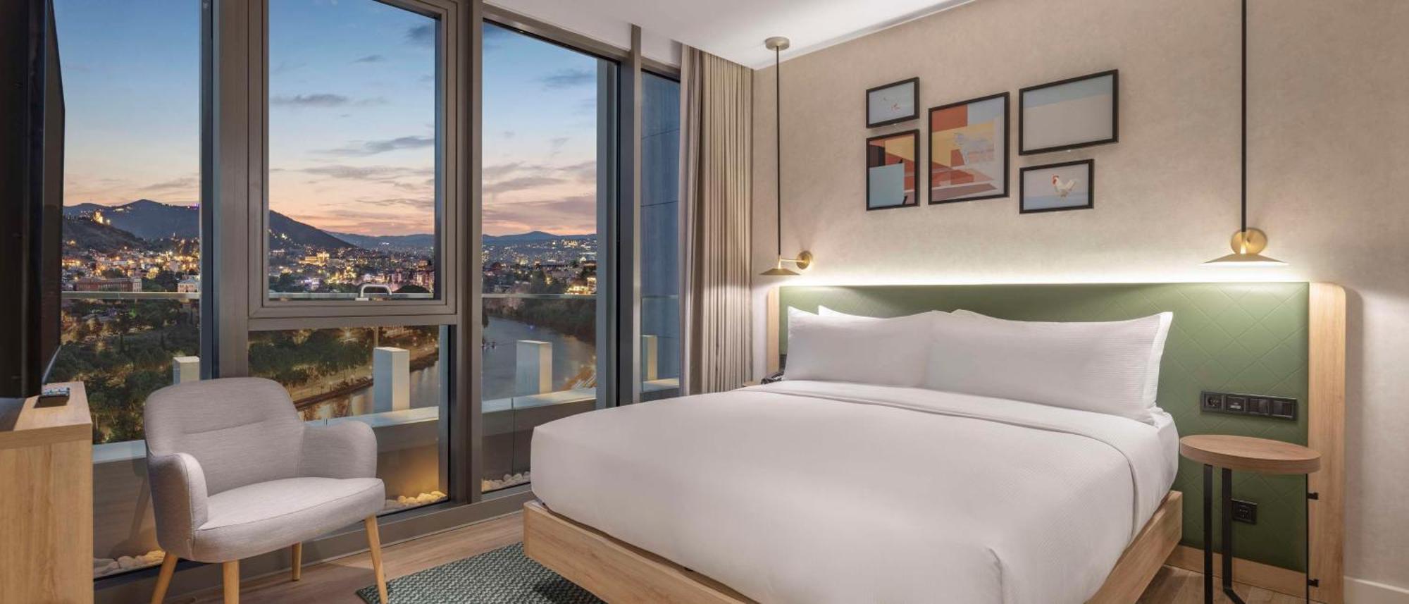 Hilton Garden Inn Tbilisi Riverview Ngoại thất bức ảnh