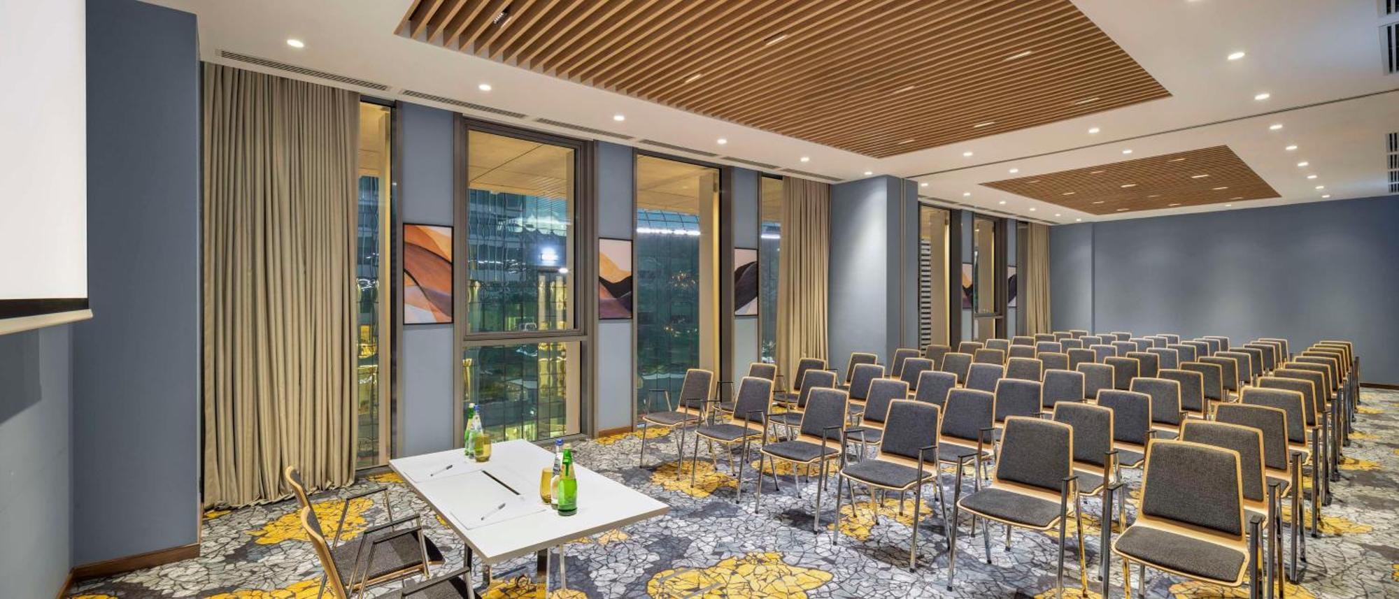 Hilton Garden Inn Tbilisi Riverview Ngoại thất bức ảnh