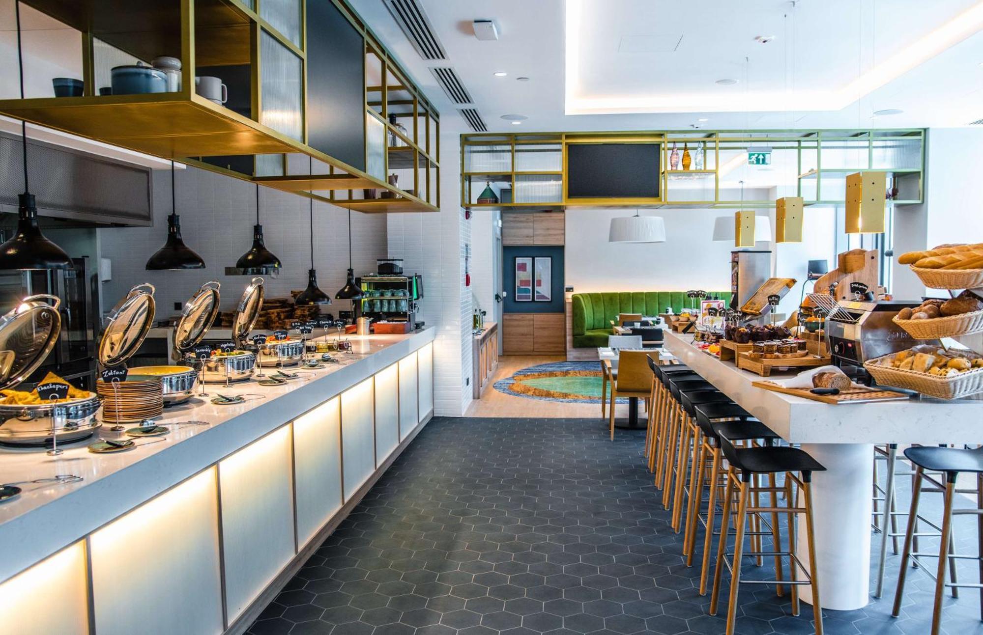 Hilton Garden Inn Tbilisi Riverview Ngoại thất bức ảnh